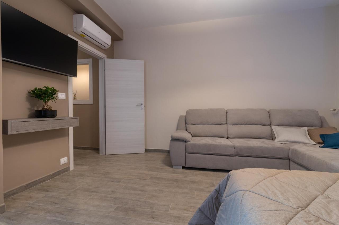 V B M Apartment Бари Екстериор снимка