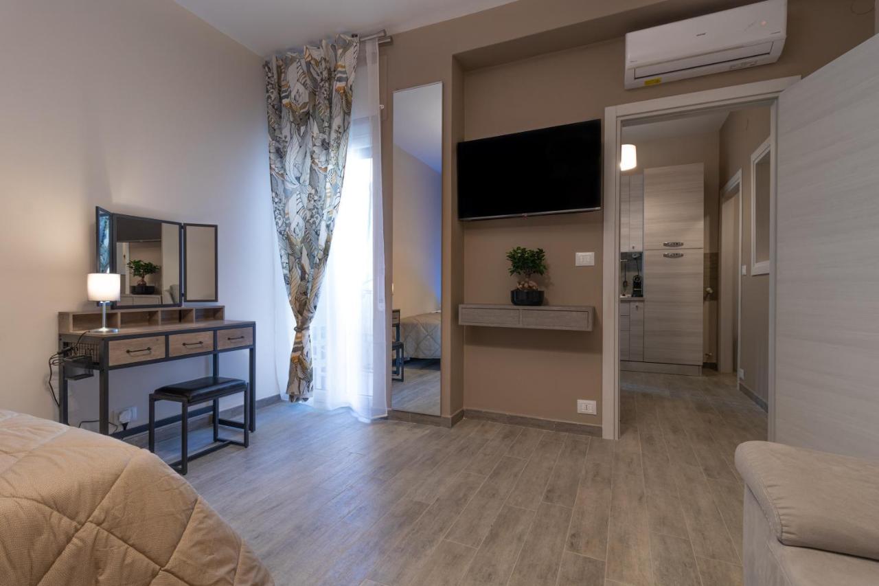 V B M Apartment Бари Екстериор снимка