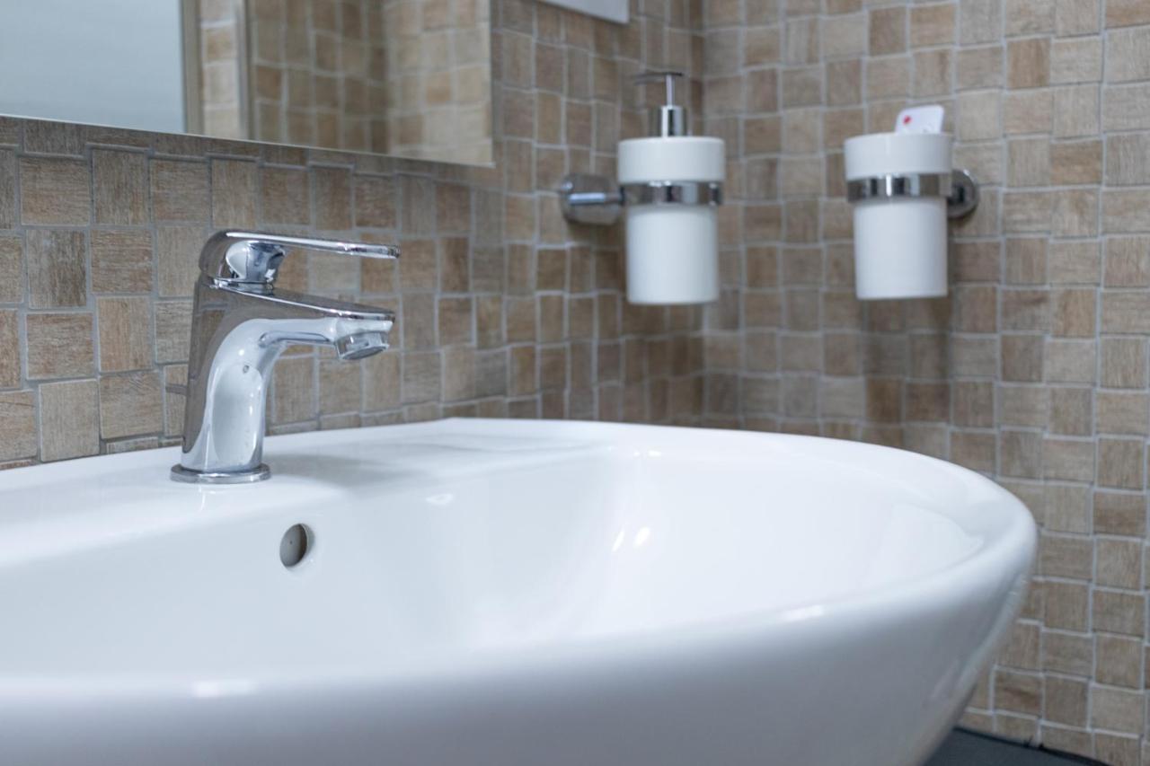V B M Apartment Бари Екстериор снимка