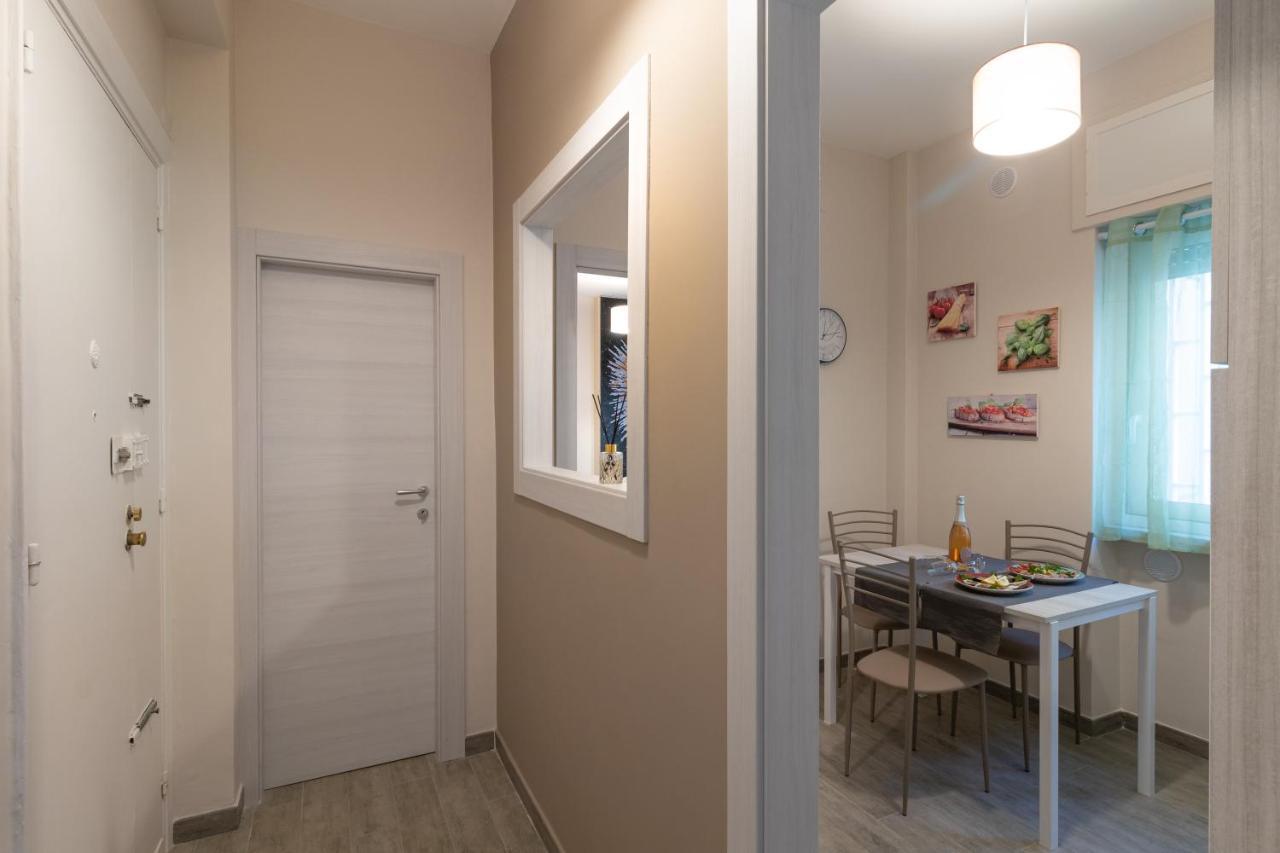 V B M Apartment Бари Екстериор снимка
